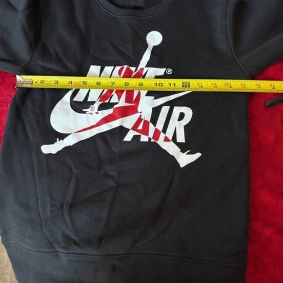 NEW Nike Air Jordan Boys Youth Medium 10-12 pullover Crewneck Black - Picture 5 of 7